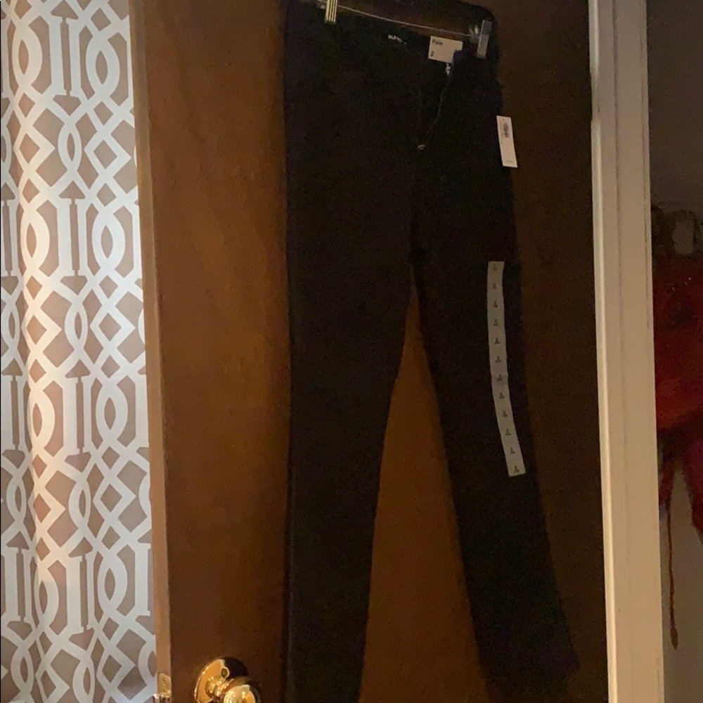 Old navy pixie chino ankle size 2 black NEW W/TAGS